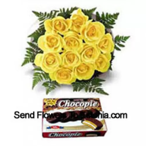 Kimppu 11 keltaista ruusua ja laatikko suklaata