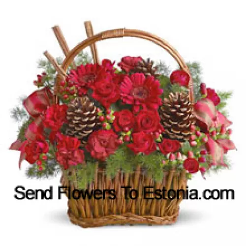 Dê um toque especial a qualquer ocasião de inverno com este encantador buquê em cesto de rosas em miniatura, cravos, gerberas ou outras flores festivas similares, desenhadas em um cesto com sempre-vivas frescas, pinhas e detalhes. Ótimo para um agradecimento, saudações de Felizes Festas, desejos de Natal, ou simplesmente porque (Por favor, note que nos reservamos o direito de substituir qualquer produto por um produto adequado de valor igual, caso não esteja disponível um determinado produto)